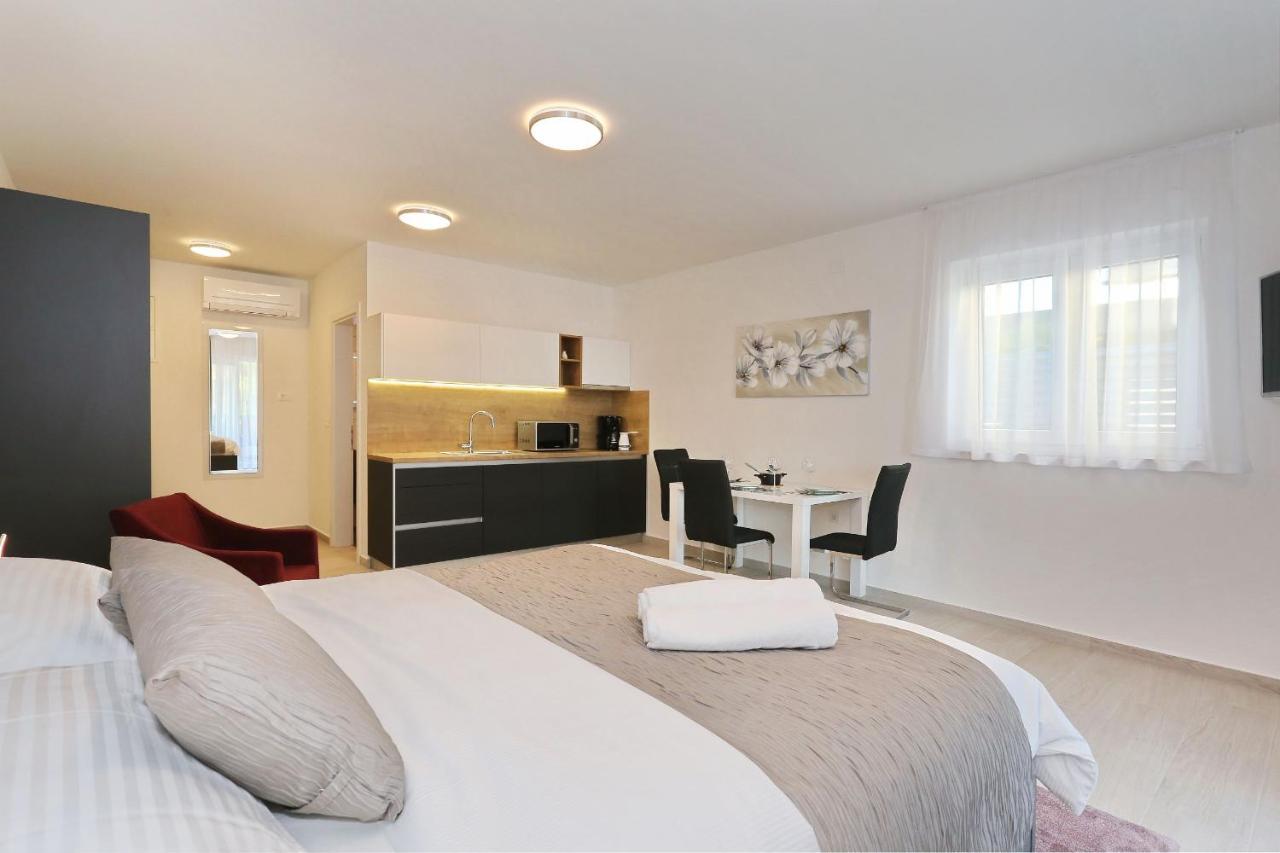Villa Ankora 2 With Heated Pool Biograd Na Moru Εξωτερικό φωτογραφία